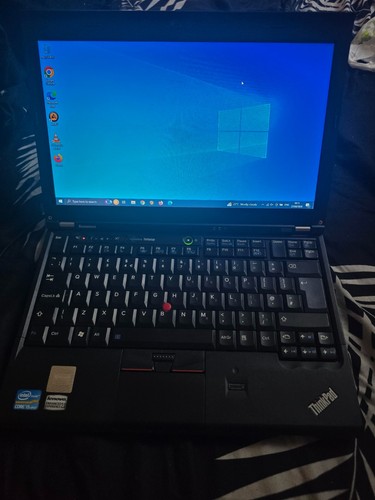 Lenovo thinkpad x220 - lenovo,