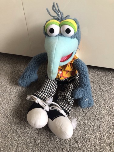 The muppet show gonzo plush - gonzo,
