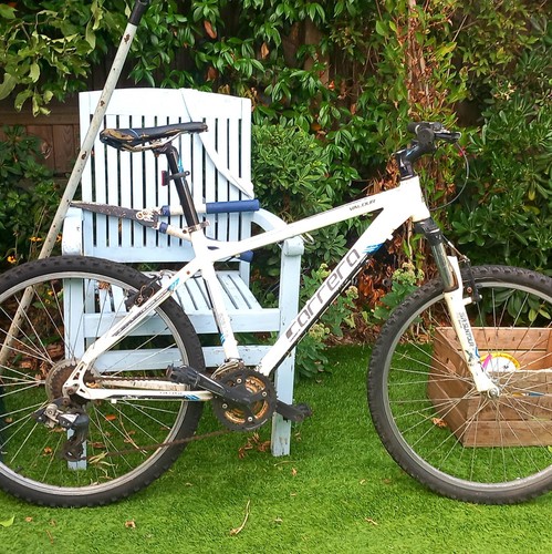 Carrera valour mountain bike - carrera,