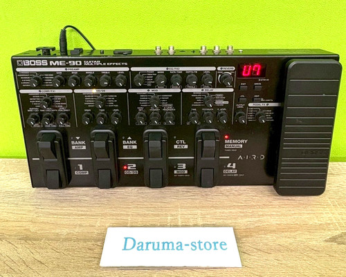 Boss guitar - me-90,