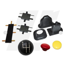 Gear, Transfer and Four Wheel Drive Selector Knob, Gaiter Set and Pedal LRC10891