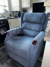 Reclining Arm Chair with Stand Assistance