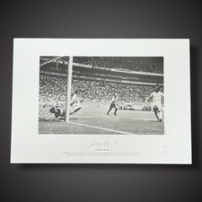 Gordon Banks Hand Signed Photo