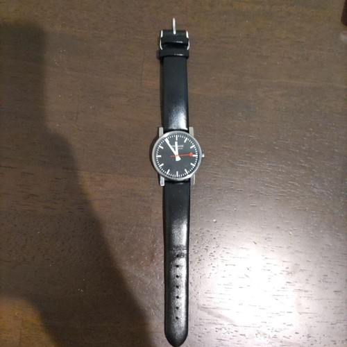 Mondaine black leather watch - black,