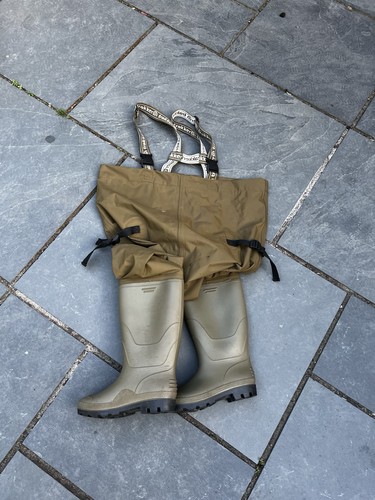 Trakker chest waders size - trakker,
