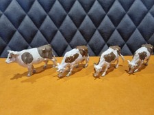 BRITAINS FARM BROWN & WHITE