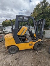 Hyundai Forklift HDF 30-5 diesel for Breaking - All Parts Available
