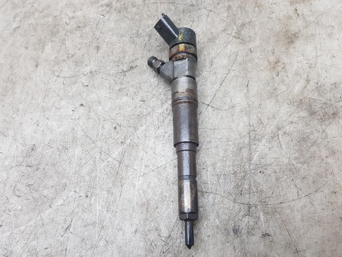 Bmw fuel injector - bmw,