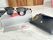 Ray-Ban Clubmaster RB3016