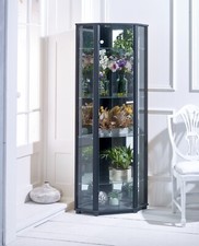 Luxury space corner display - luxury,