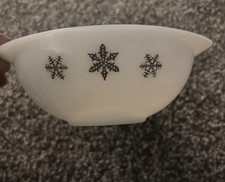 Vintage Pyrex Black Snowflake