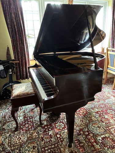 Challen baby grand - , piano