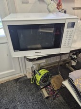 Panasonic NN-CT55JW Inverter