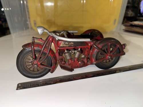 Hubley cast iron indian police - hubley,