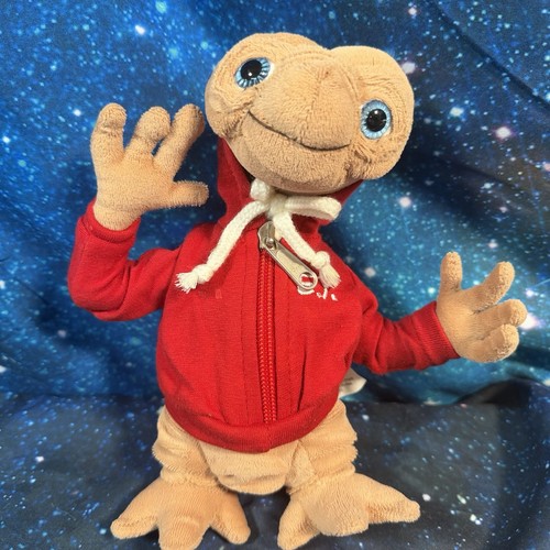 Extra terrestrial red - e.t.,