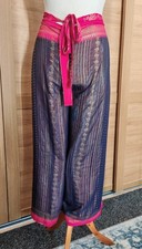 Up to UK Size 14 Tie Wrap