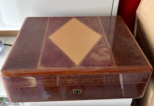 Vintage humidif cigar - vintage,