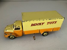 Dinky Toys 930 Bedford Pallet