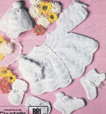 Knitting Pattern Fancy Babies Matinee Coat/Jacket Hat Mitts & Bootees 18-19 QK 