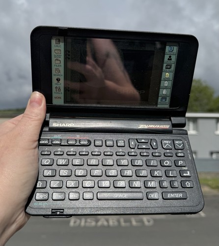 Sharp zaurus 5000 pda - zaurus, zr-5000