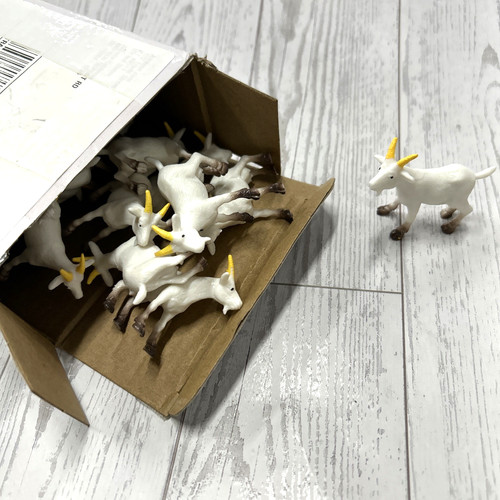 Pcs miniature goat - pcs,