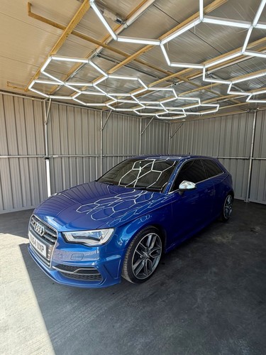 Audi - s3,