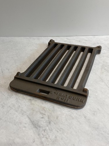 Rayburn grate frame part - no.1,