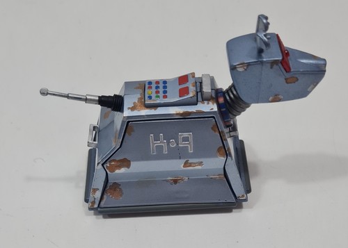 Doctor who k9 distressed - doctor,
