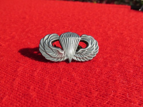 Army paratrooper jump wing - us,