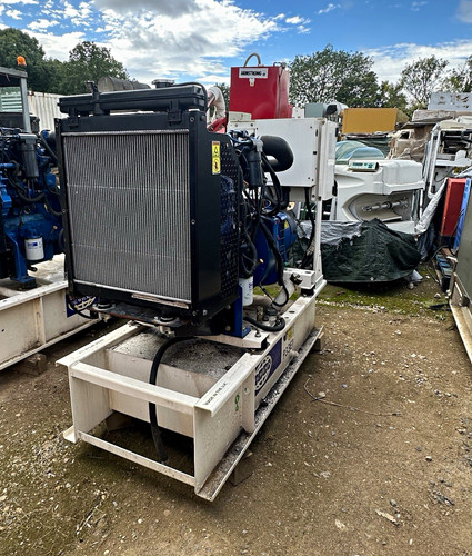 Used generater perkins - generater,
