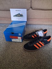 Adidas Brussel Size 8