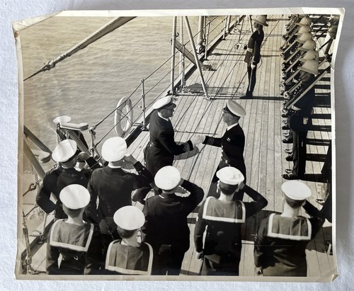 Naval officers unknown - naval,