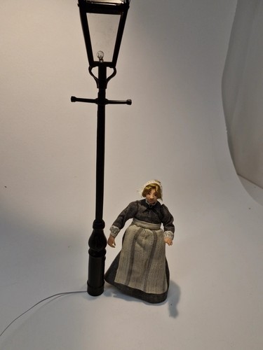 12th scale dolls house - 12th,