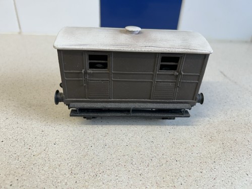 Gauge kit built wagon - o,