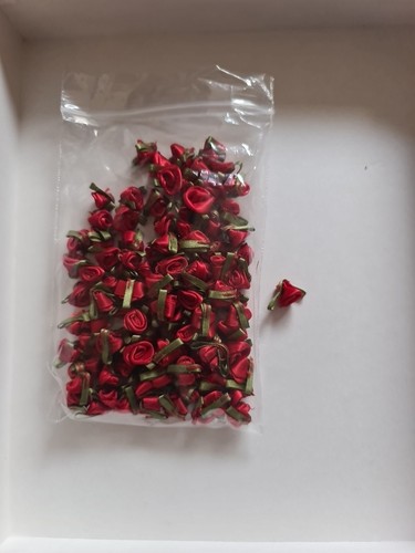 Rose buds satin ribbon - , flowers