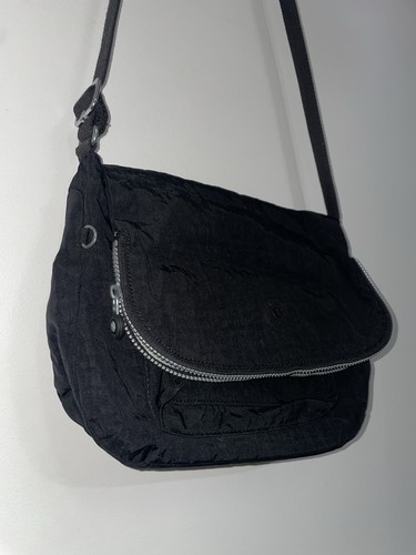 Kipling large black cross - cross, body