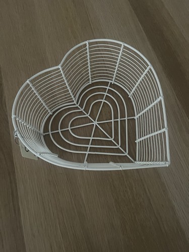 Metal heart shaped basket - shaped,