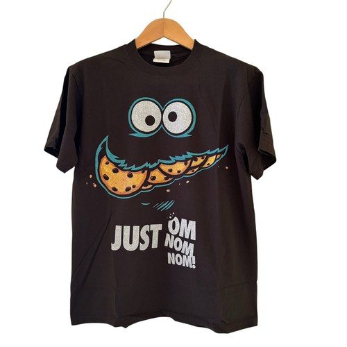 Nike cookie monster nom - om,
