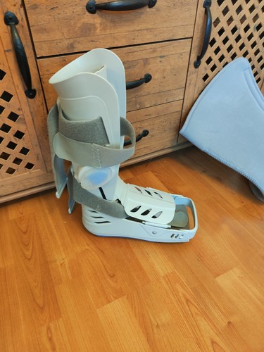 Aircast walker boot size - aircast,