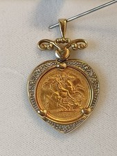 1/2 Sovereign Pendant Mounted