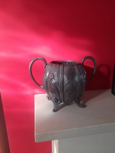 Antique twin handled four - twin,