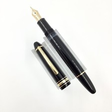 Montblanc 146 gold line fountain pen  14k gold nib, VGC