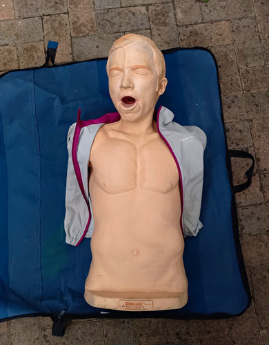 Laerdal choking charlie - choking,