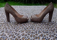 House of Harlow  fish skin platform shoes size UK size 4.5 EU37.5  