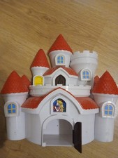 Super Mario Princess Peach Castle Playset. Parts missing