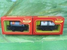 2 x Triang Hornby tank wagons