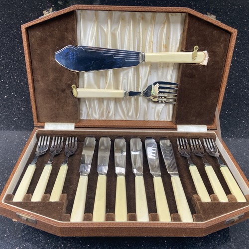 Vintage piece fish cutlery - vintage,