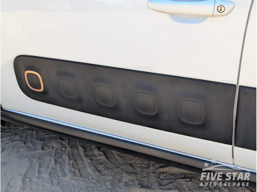 Citroen front door molding - c3,