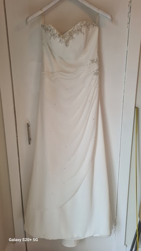 Mori lee madeline gardner - by,