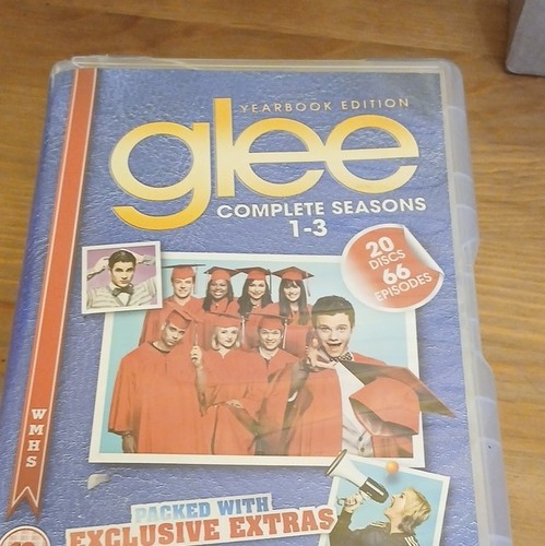 Glee yearbook edition - yearbook, complete